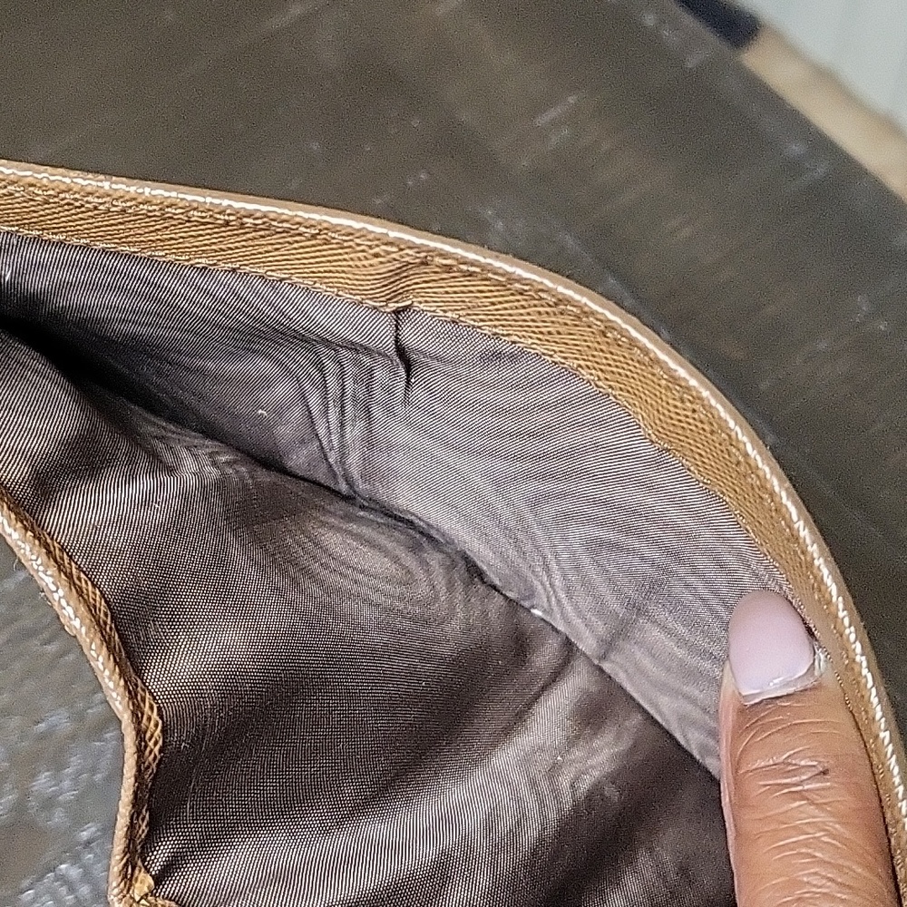 Prada wallet - Picture 10 of 16